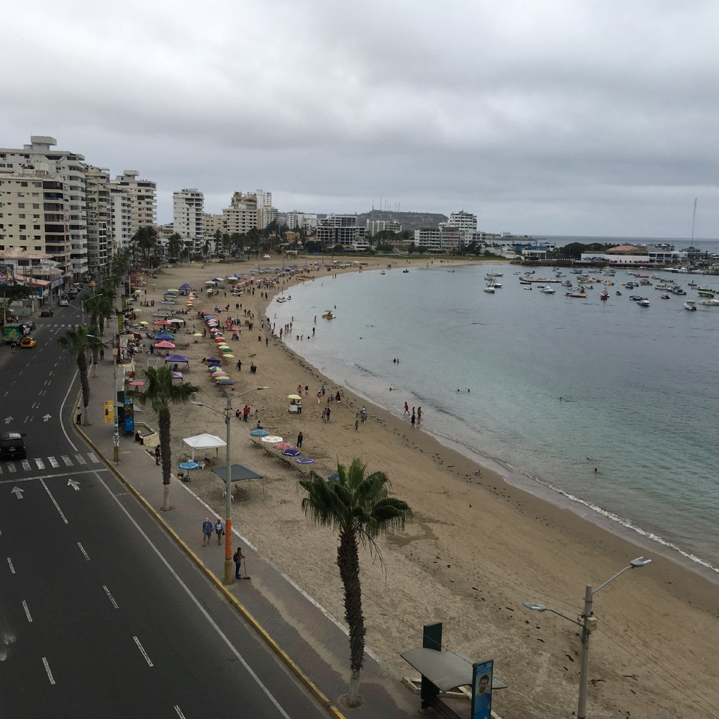Soak In The Sea Breezes Right On The Salinas Malecon Canarias, Salinas SE